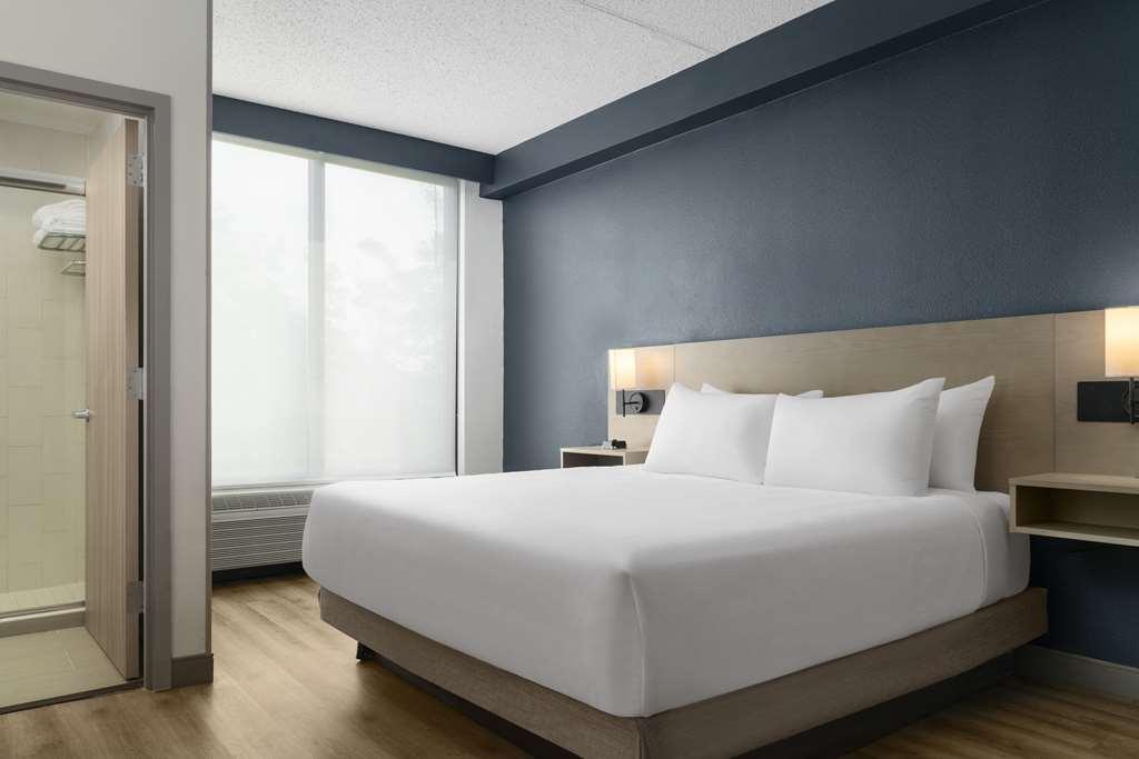 Hyatt Place - Secaucus Room photo